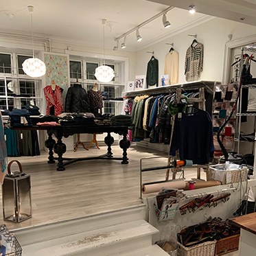 Dametøj online & tøjbutik på Frederiksberg Vivi Ji