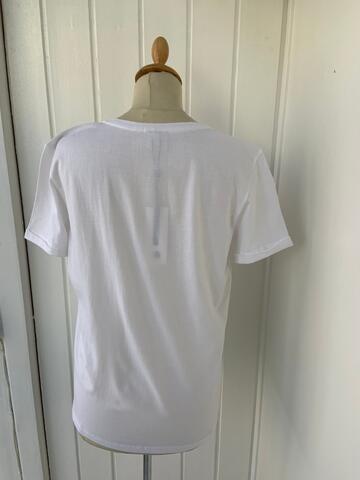 Hvid T-shirt med print og perler
