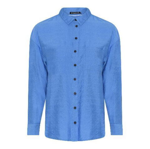 Skjorte i klar blå farve.