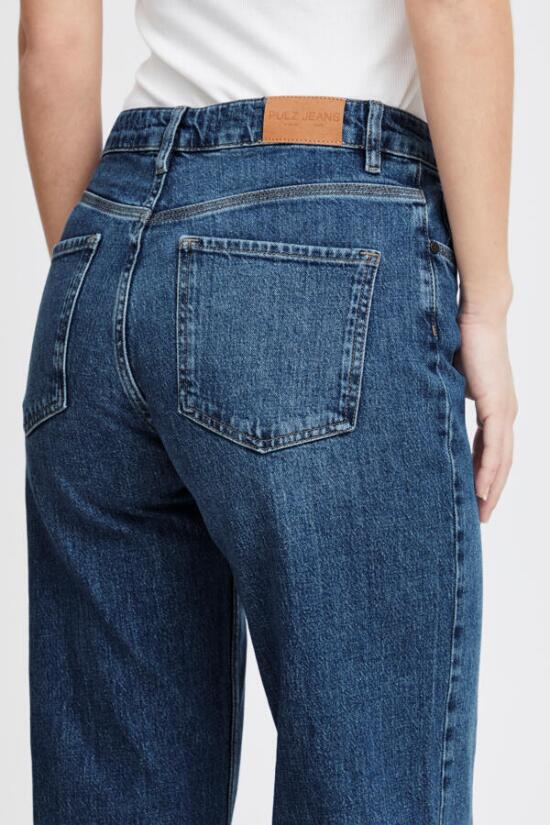 Model Vega Pulz jeans i blå