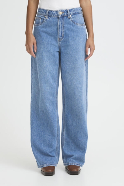 Mellemblå Pulzjeans med vidde