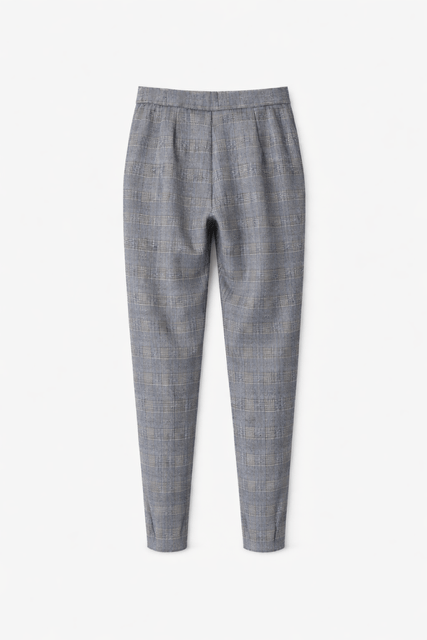 Obs bukserne er ca. 20 cm i ankelvidde