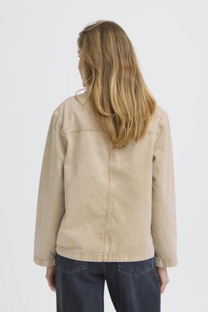 Sand farvet Pulzjeans  jakke i denim
