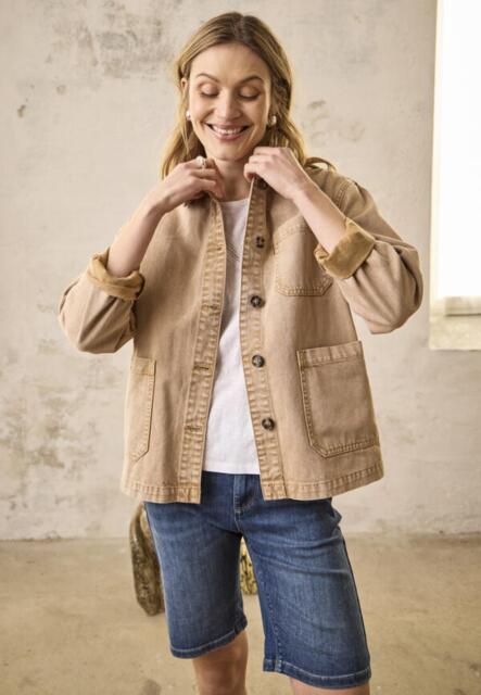 Sand farvet Pulzjeans  jakke i denim