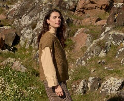 Khaki farvet  Mansted strik vest
