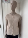 Beige uldvest fra Mansted