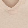 Let strikbluse i lys karamel