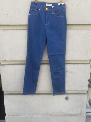 Bessie jeans i klar blå farve