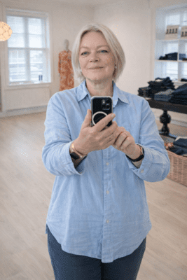 Lyseblå Marta fløjlsskjorte